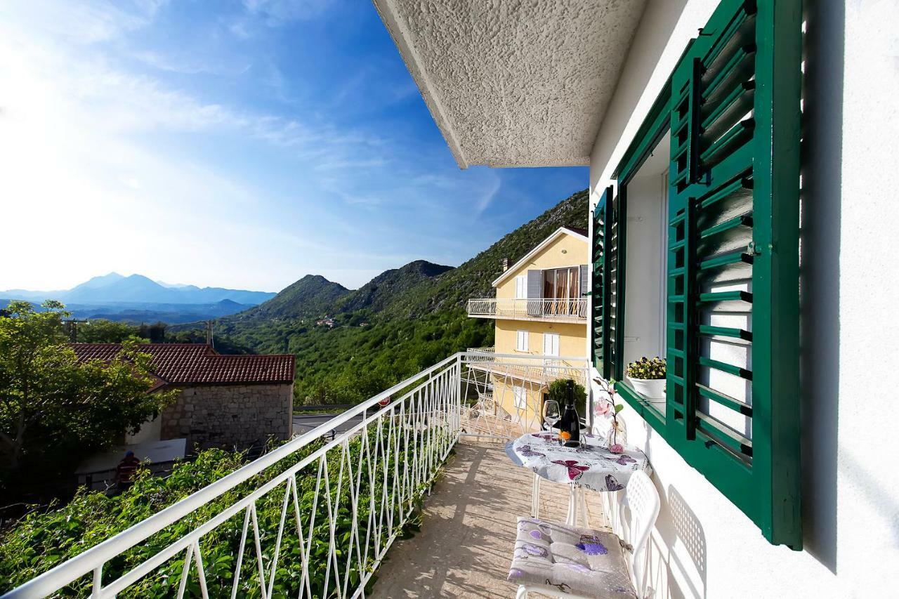 Apartment Biokovo Nature Park Brela Exterior foto